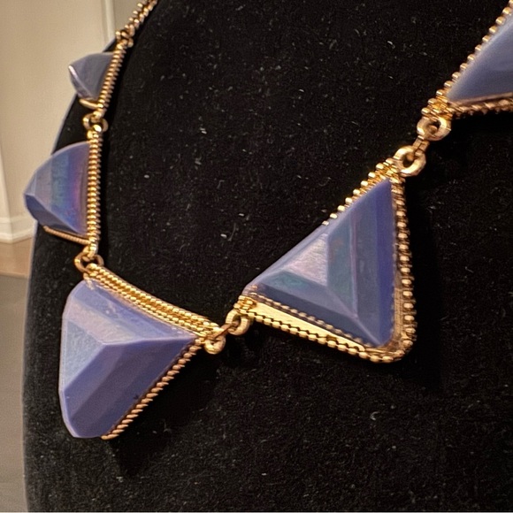 ✨2 for $30✨ Signed DaVinci Vintage Geometric Lavender Gold Tone Bib Necklace - Picture 8 of 14